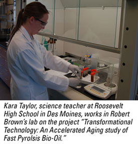 Kara Taylor in Robert Brown's lab