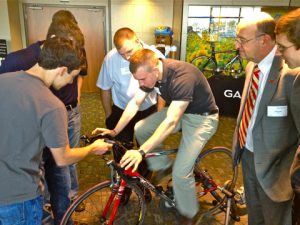 Tanner Hildebrand tests the Edge 800 touchscreen bike computer