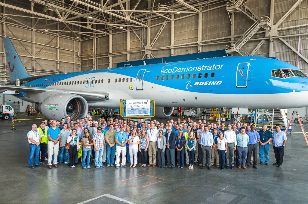 ecoDemonstrator team celebrating on the last day of the flight test program. 