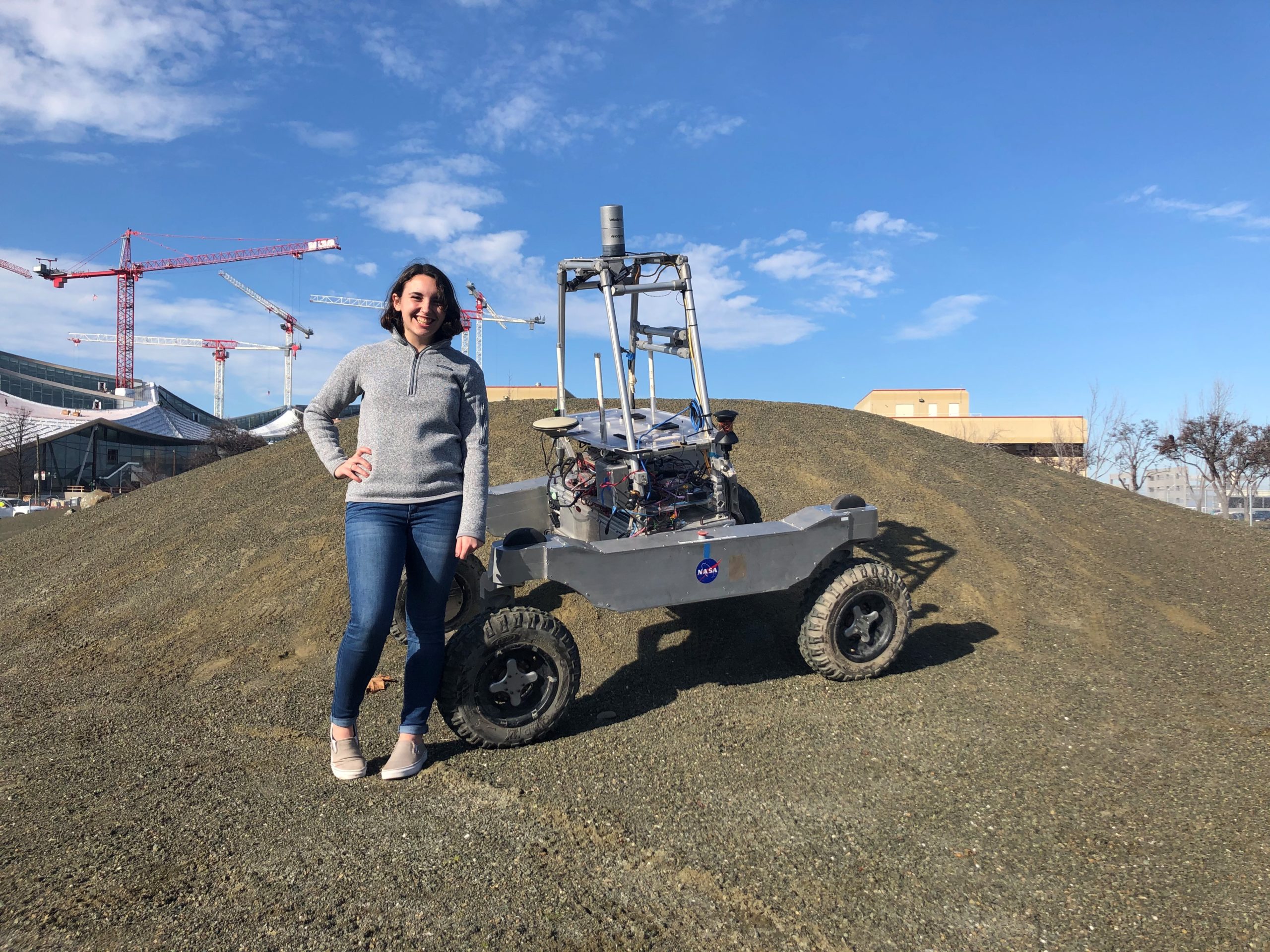 ME student hopes NASA internship will propel her to career in aeronautic or  automotive industry - College of Engineering News