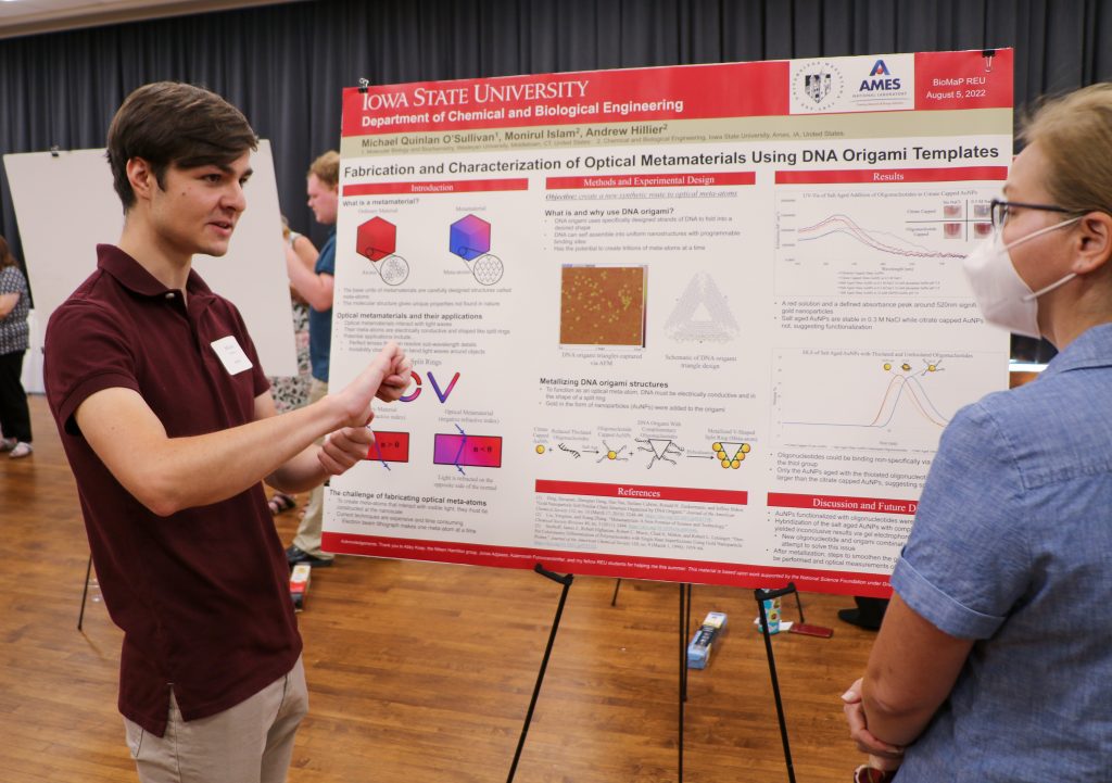 Michael O’Sullivan of Weslayan University presents his summer research on Fabrication and Characterization of Optical Metamaterials Using DNA Origami Templates. His faculty mentor for this project was Andrew Hillier.