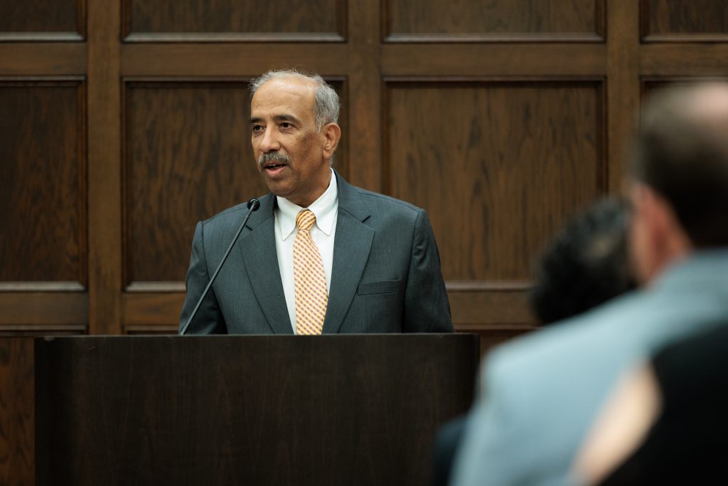 ECpE Chair Ashfaq Khokhar speaks at the medallion ceremony for the Sunil & Sujata Gaitonde Professorship in Cybersecurity.